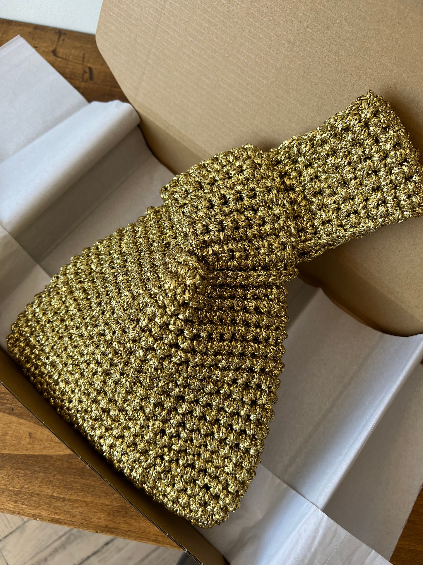 Bolso Akita de Crochet Metalizada