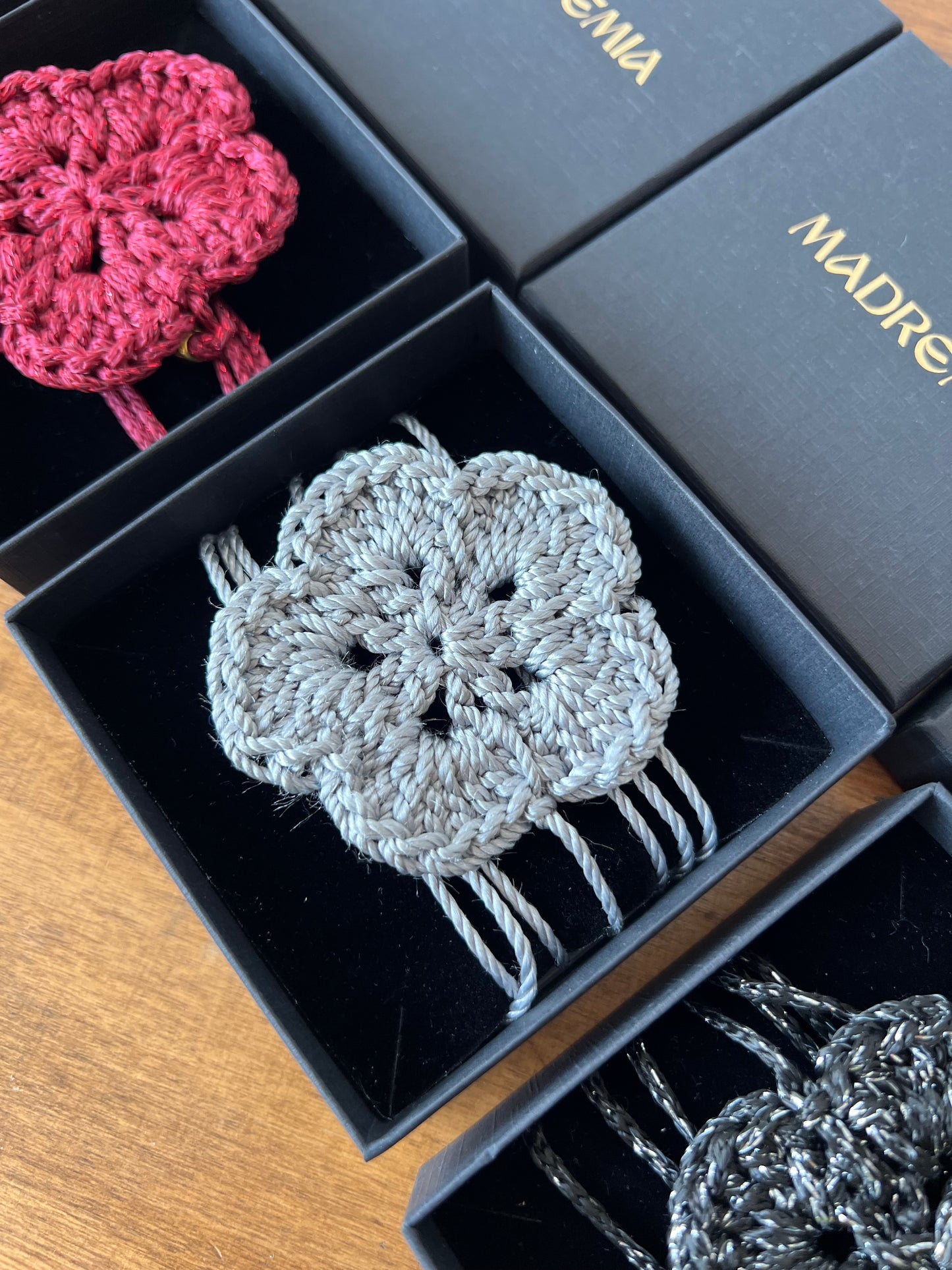 Choker de Crochet Flor Brillante