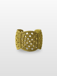 Brazalete de Crochet Hecho a Mano