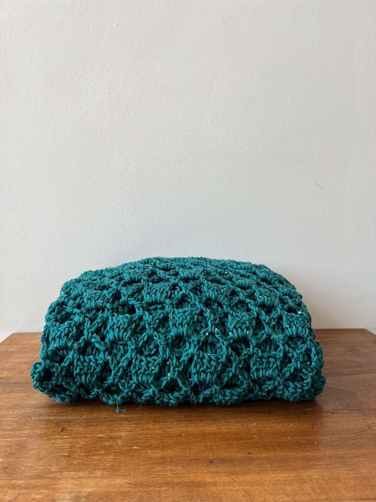 Chal lentejuela Madremia 100% Merino