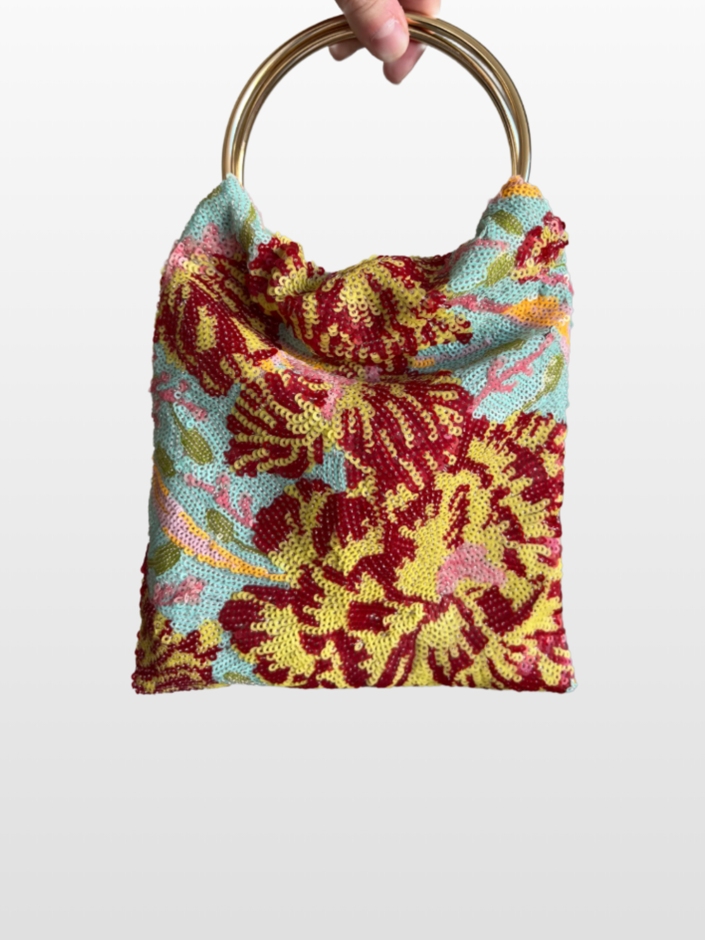 Bolso Pilar de Tela con Asa Dorada
