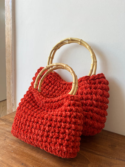 Bolso de Crochet con Asa de Bambú